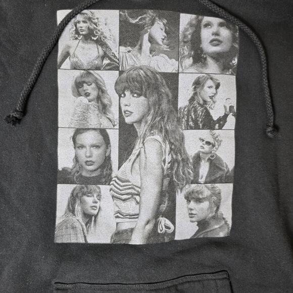Taylor Swift Black Eras Tour Official Merchandise Merch Hoodie NWOT Large - Picture 4 of 9